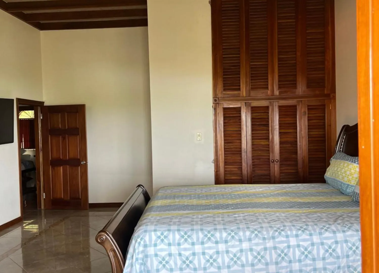 Taco Ocean View Villas Montego Bay